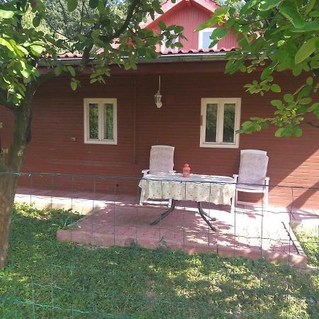 شقة Rustic Country House In سناجوف المظهر الخارجي الصورة