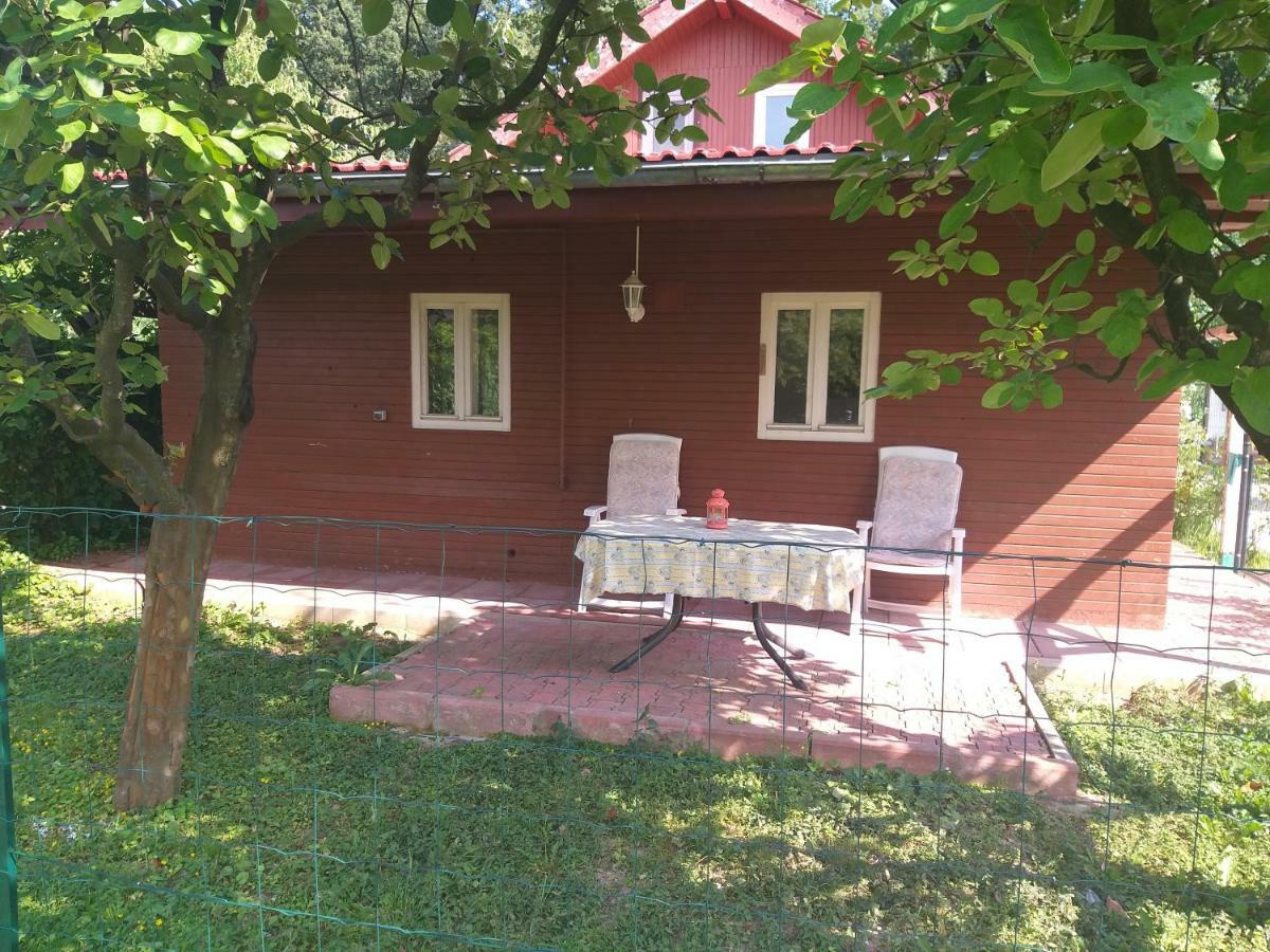 شقة Rustic Country House In سناجوف المظهر الخارجي الصورة