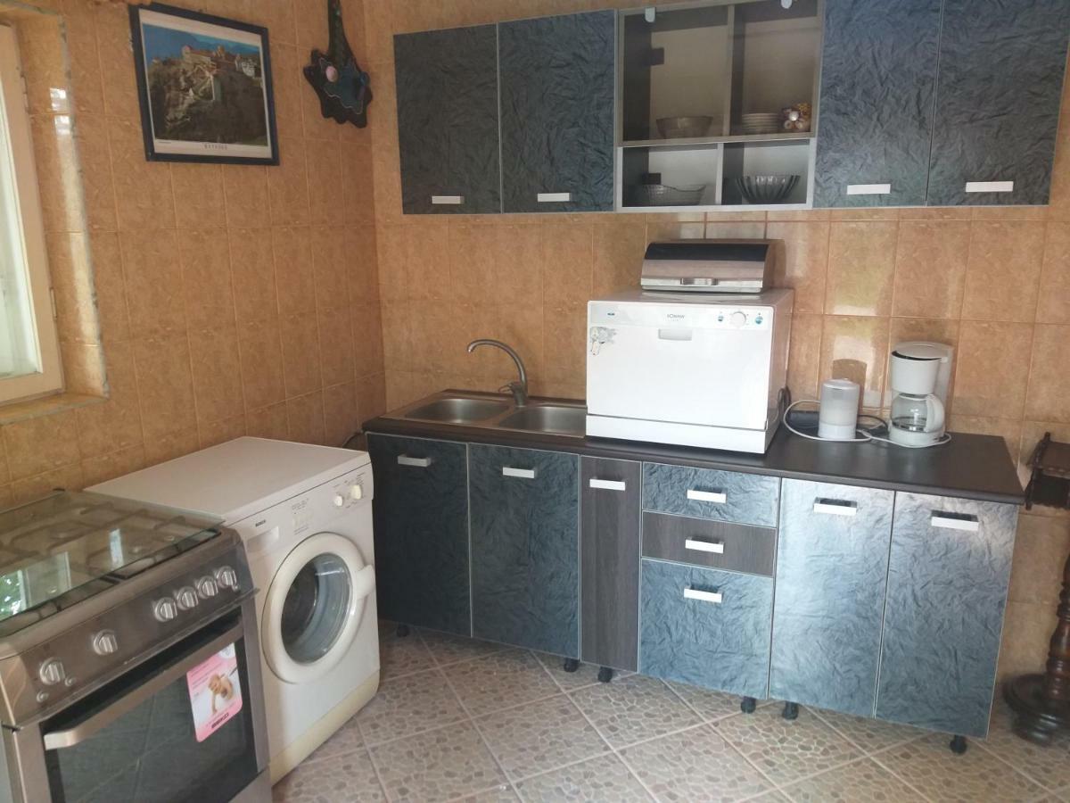شقة Rustic Country House In سناجوف المظهر الخارجي الصورة